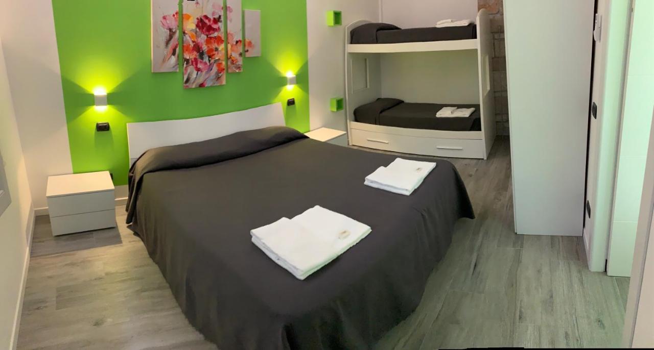 Villa Lori Apartments Garden And Beach Peschiera del Garda Zewnętrze zdjęcie