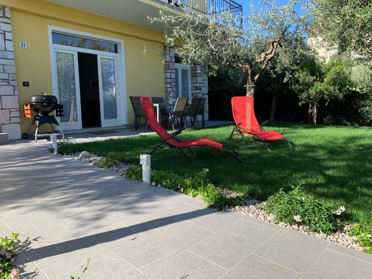 Villa Lori Apartments Garden And Beach Peschiera del Garda Zewnętrze zdjęcie